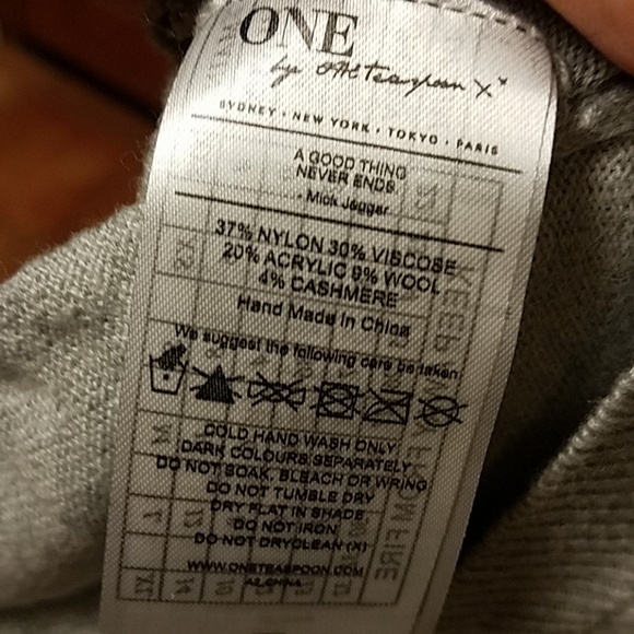 One Teaspoon cashmere blend hooded romper medium - Picture 6 of 8